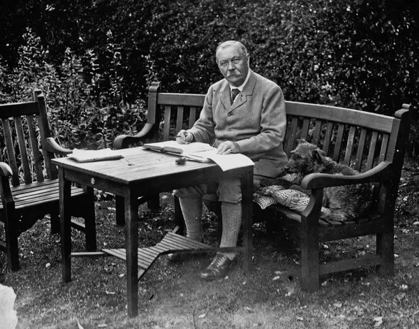 Sir Arthur Conan Doyle