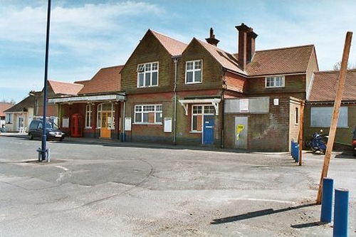 Crowborough Station building